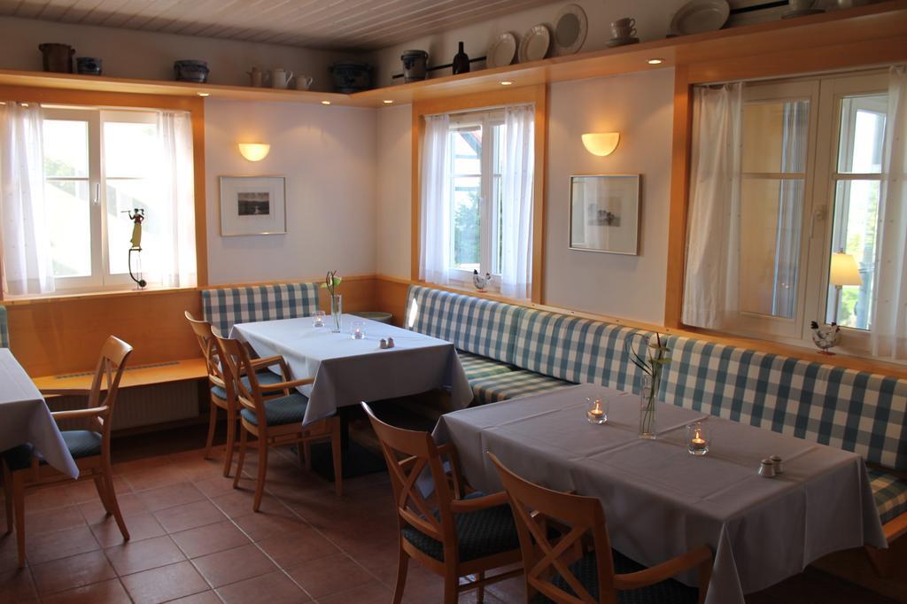 H.W.S. Hotel Der Wilde Schwan Sagard Eksteriør billede