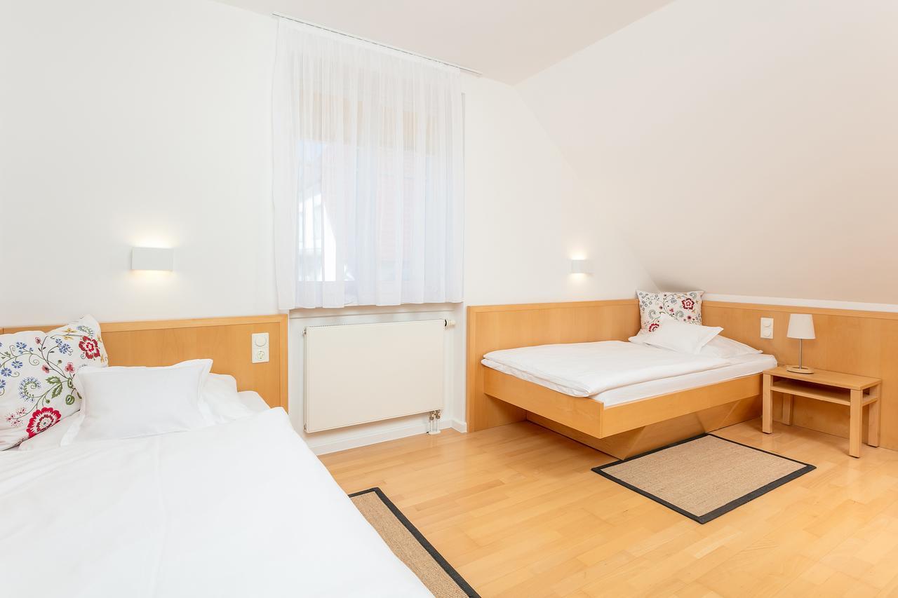 H.W.S. Hotel Der Wilde Schwan Sagard Eksteriør billede